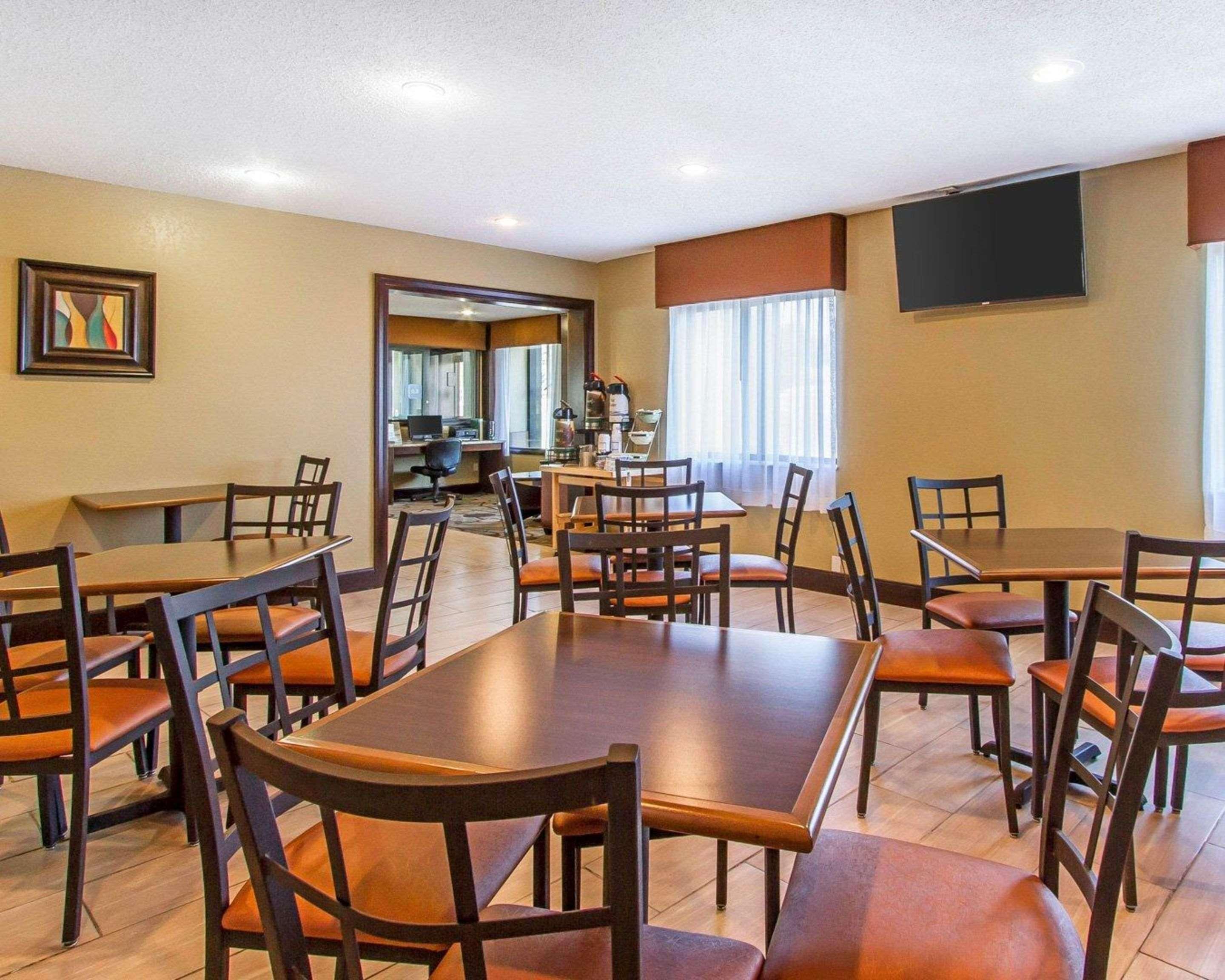 Quality Inn Murray University Area Exterior photo